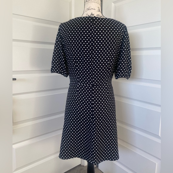 NWT Topshop Polka Dot Dress w/ Belt - Picture 2 of 5